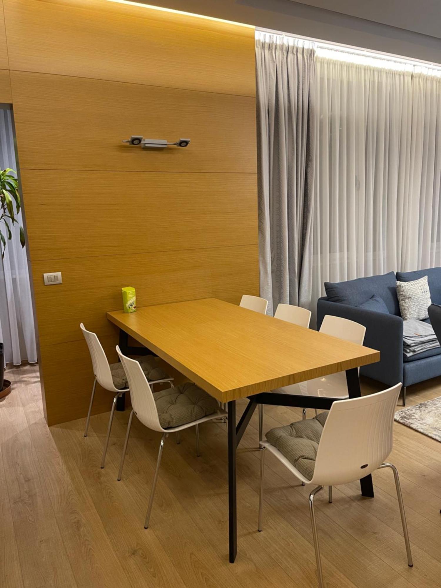Lux Apartment Tirana Buitenkant foto